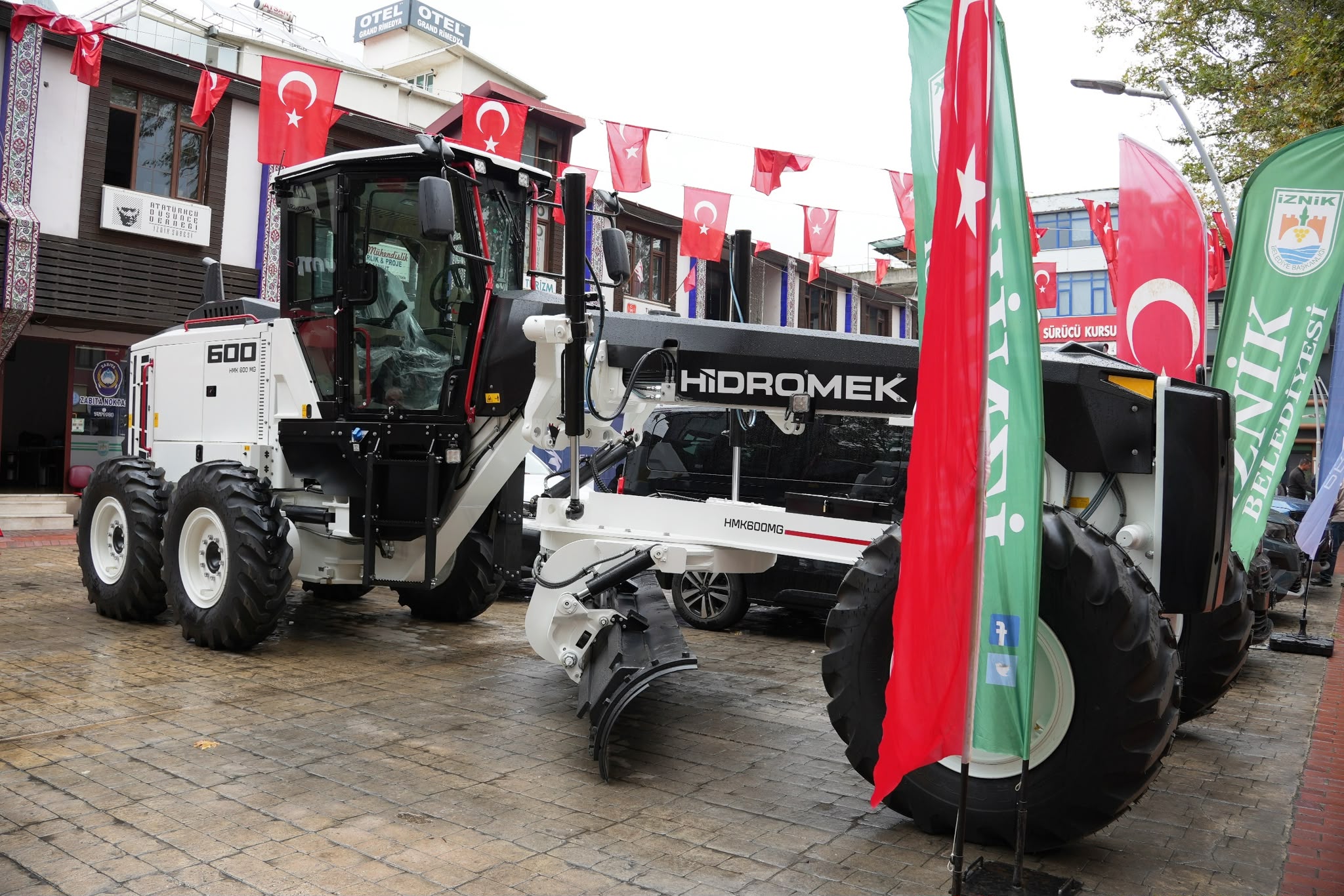 &nbsp; İznik Belediye Başkanı Kağan Mehmet Usta, belediye tarihinde ilklere