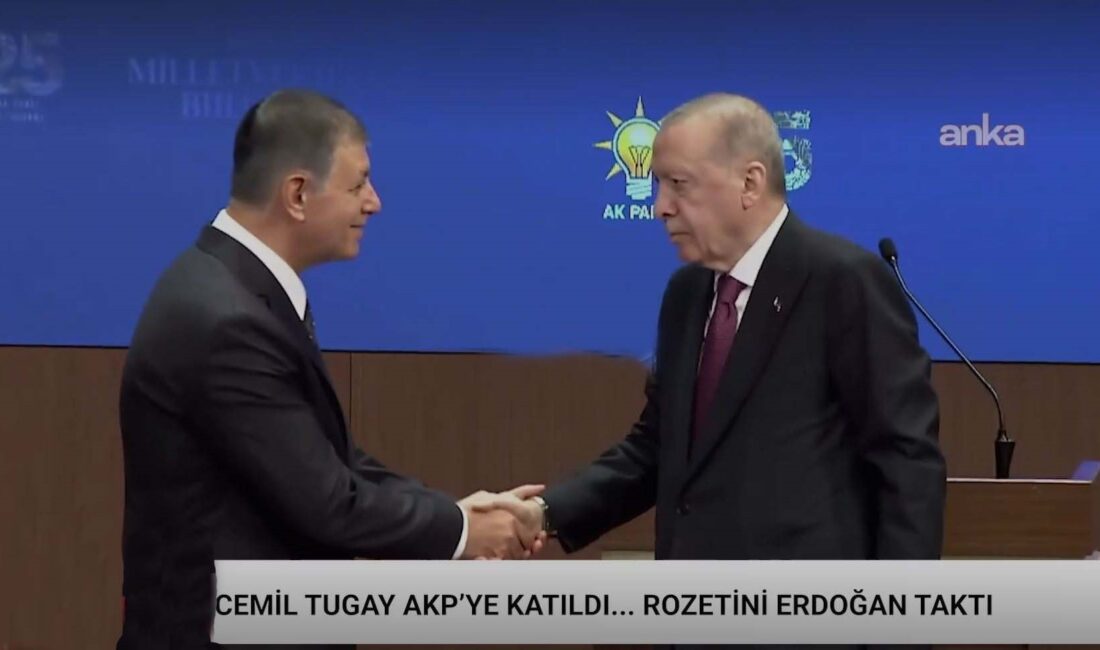SON DAKİKA„ Cemil Tugay AKP’ye katıldı„ Rozetini Erdoğan taktı CHP’li